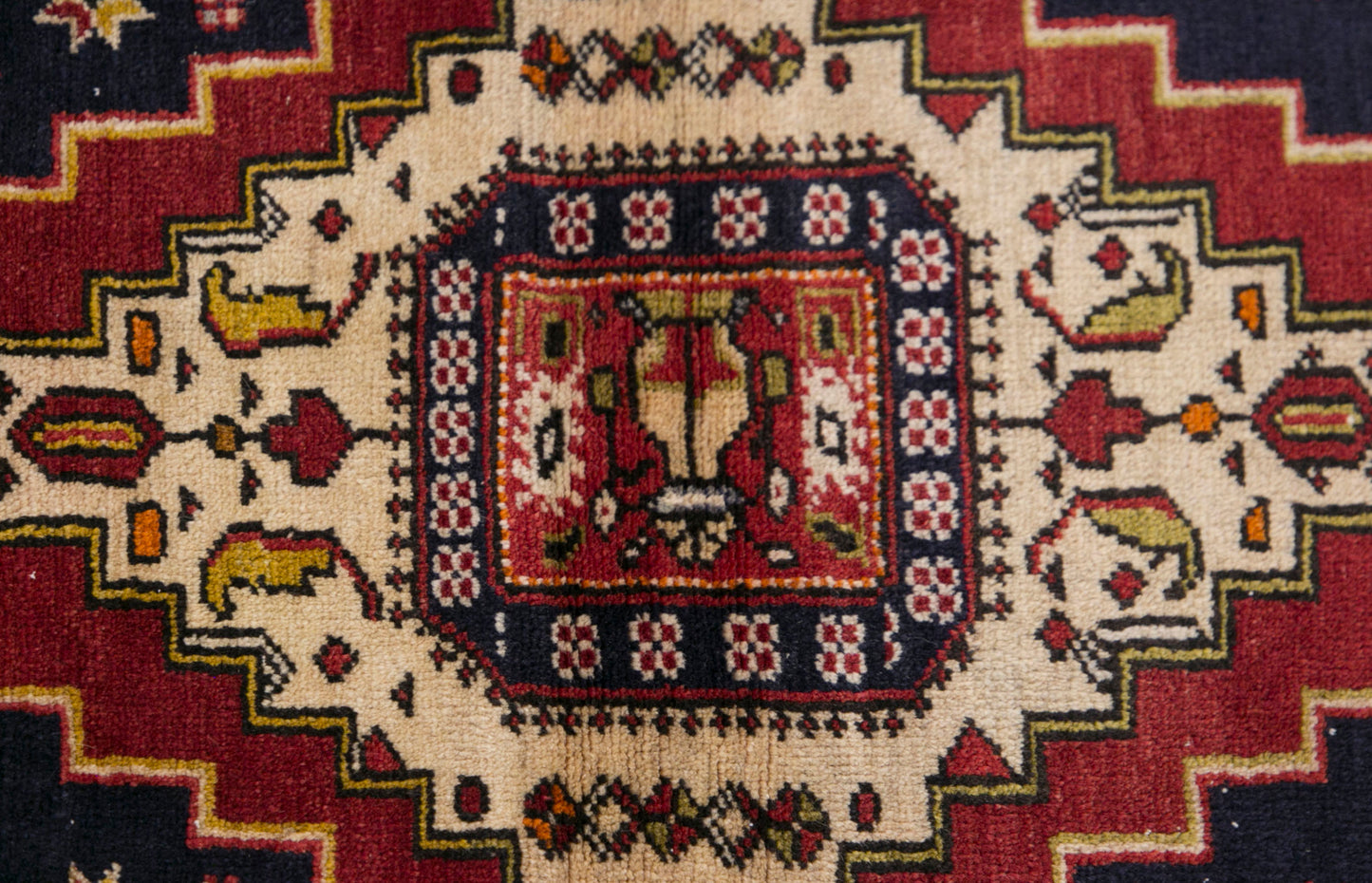 Prayer Rug 2.8 x 5 feet 85 x 151 cm