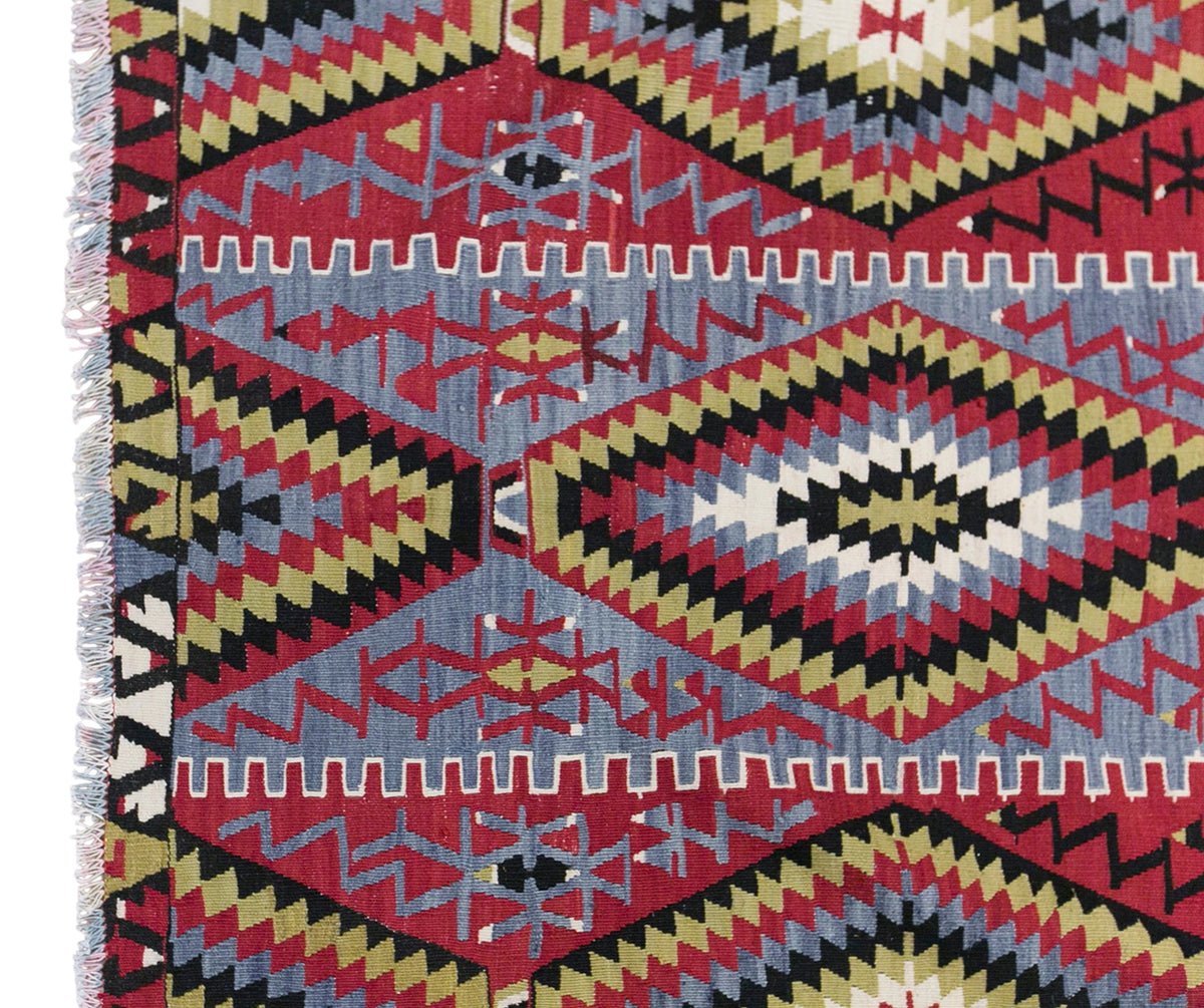 Vintage Oushak Kilim, 162 x 280 cm / 5.3 x 9.2 feet