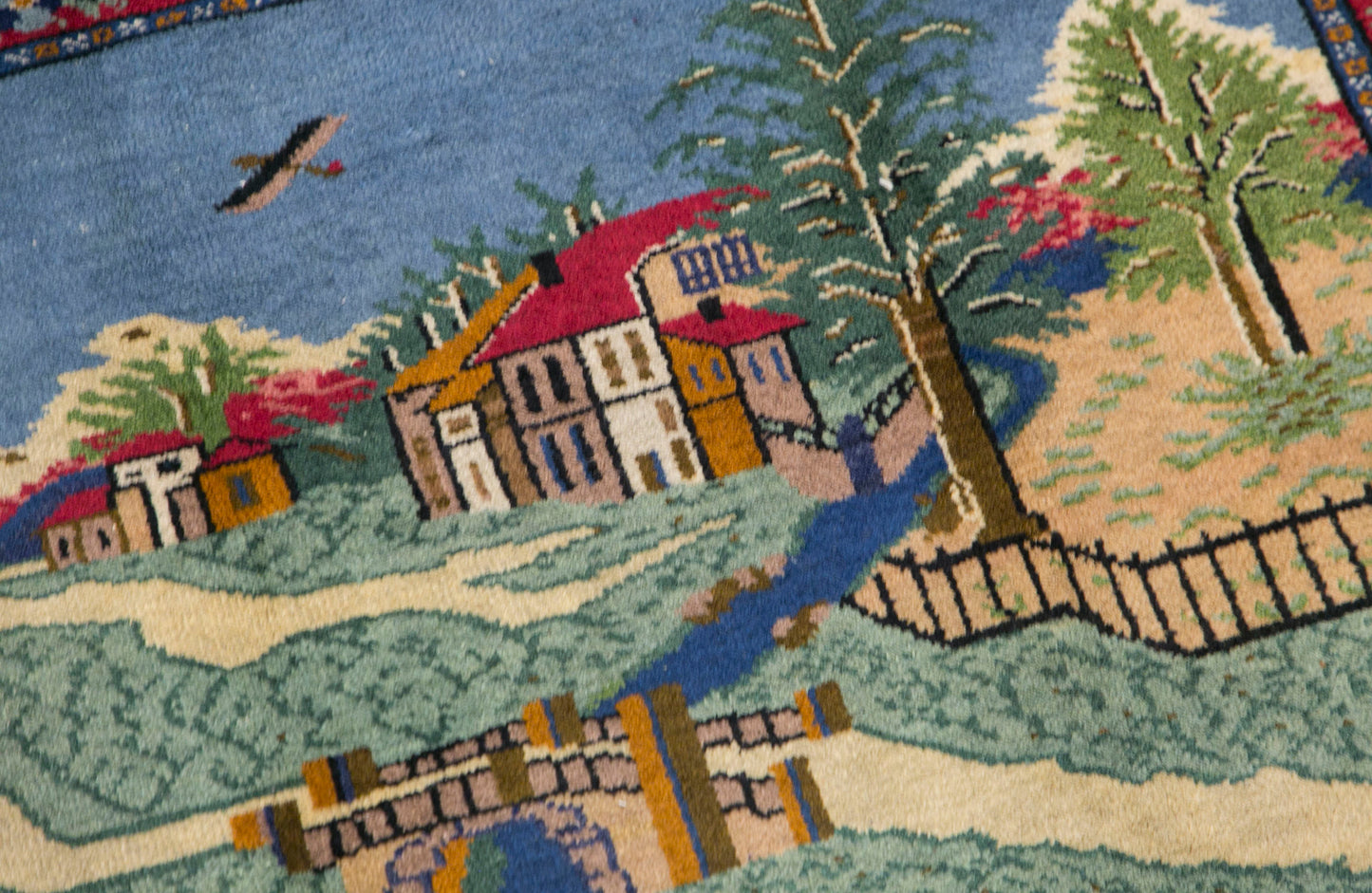 Vintage Turkish Pictorial Rug, 3.6x5.6 ft, 111x172 cm