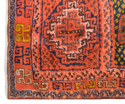 Vintage Kurdish Rug, 106 × 148 cm / 3.5 x 4.9 ft Handmade Wool Rug