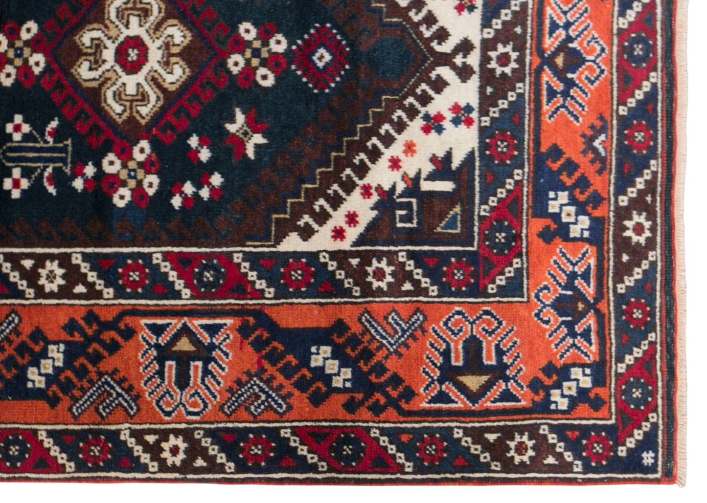Vintage Dosemealti Nomadic Rug, 138 × 236 cm / 4.5 x 7.7 ft Handmade Wool Rug