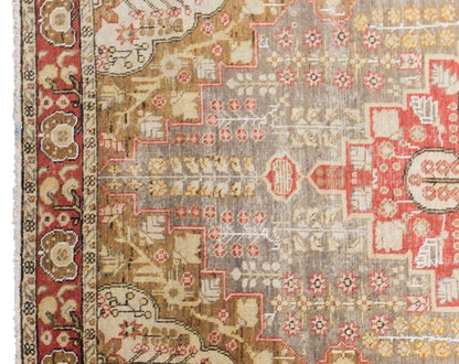 Vintage Kayseri Rug, 133 × 194 cm / 4.4 x 6.4 ft Handmade Wool Rug, Muted Turkish Area Rug