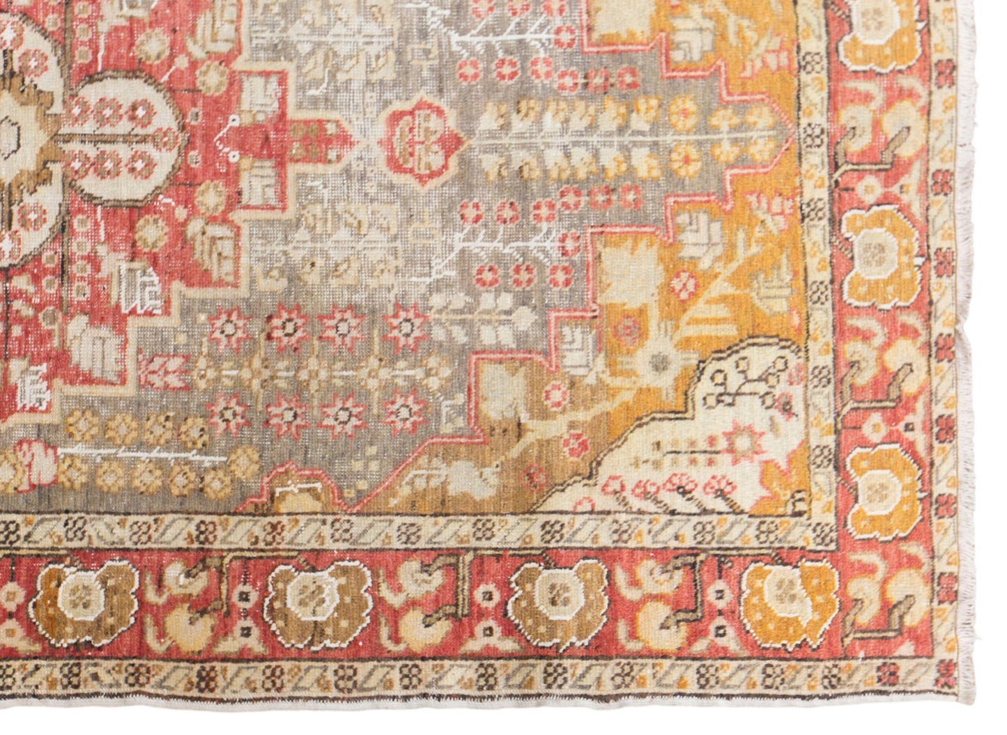 Vintage Kayseri Rug, 133 × 194 cm / 4.4 x 6.4 ft Handmade Wool Rug, Muted Turkish Area Rug