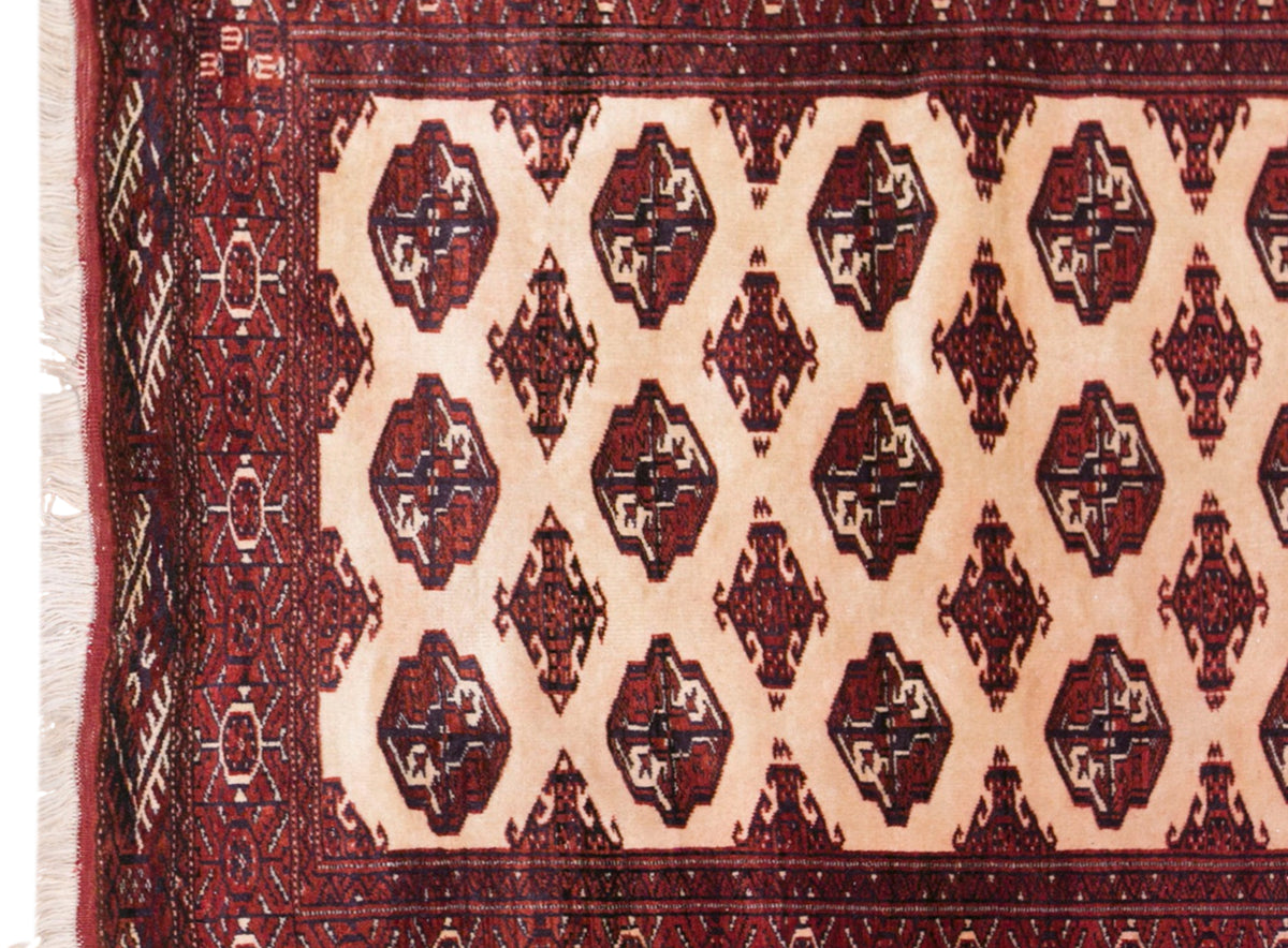 Vintage Turkmen Rug, 103 × 136 cm / 3.4 x 4.5 ft Handmade Wool Rug