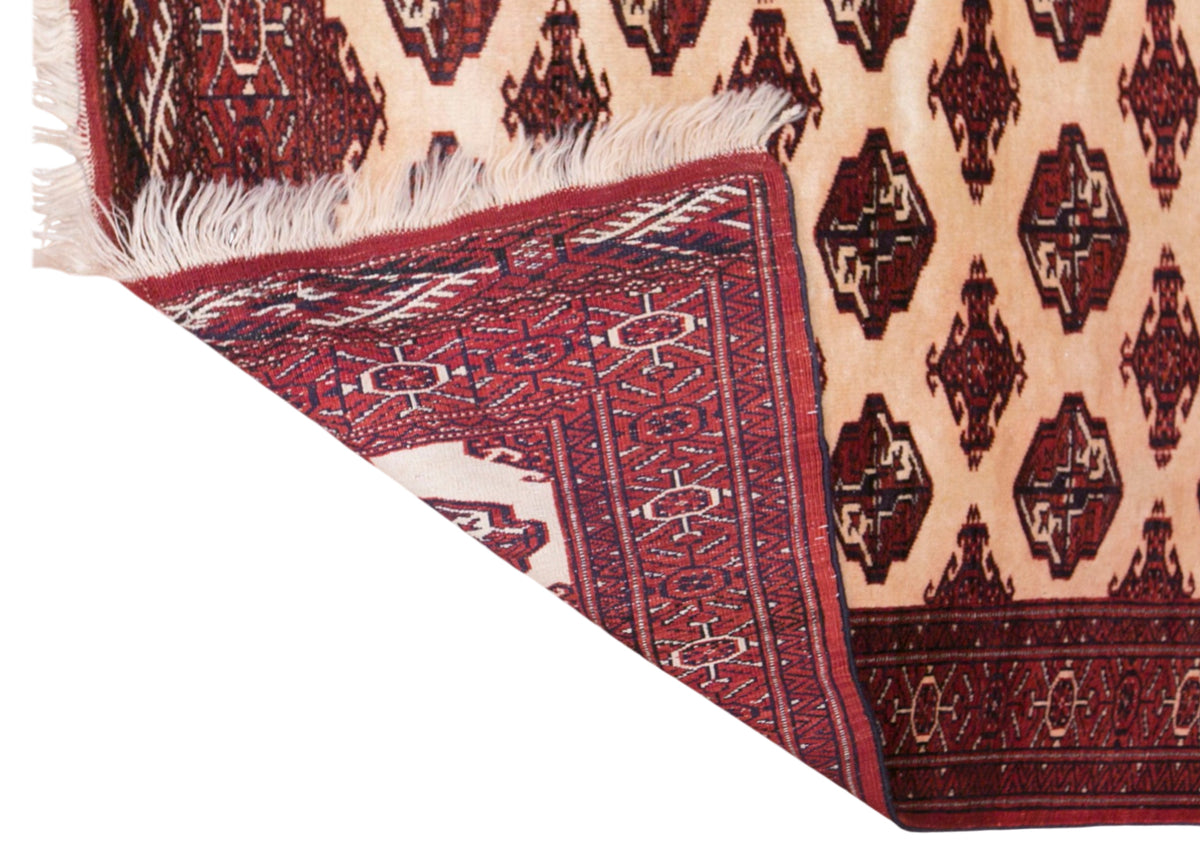 Vintage Turkmen Rug, 103 × 136 cm / 3.4 x 4.5 ft Handmade Wool Rug