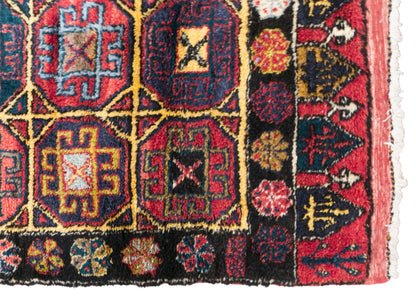 Vintage Konya Yatak Halisi Rug, 135 × 175 cm / 4.4 x 5.7 ft Handmade Wool Rug