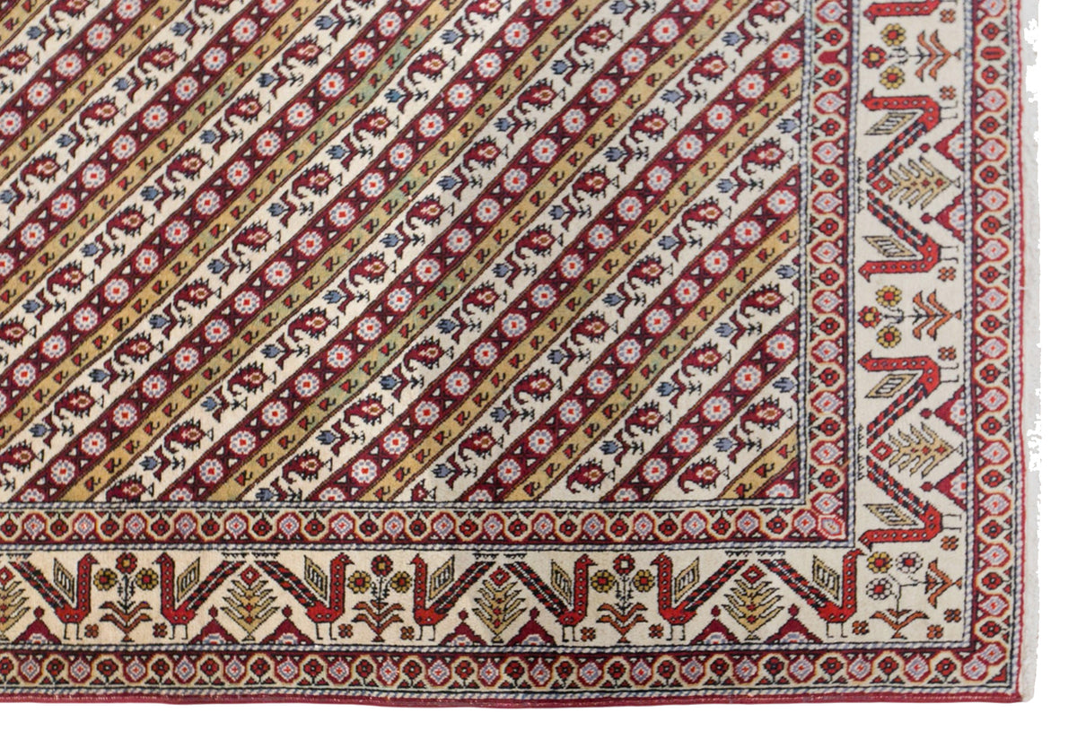 Vintage Sivas Shal Design Rug, 130 × 175 cm / 4.3 x 5.7 ft Handmade Wool Rug