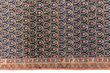 Vintage Handmade Wool Rug, 125 × 245 cm / 4.1 x 8 ft Traditional Floral Area Rug