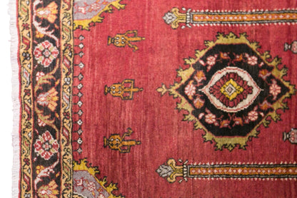 Vintage Konya Sille Rug, 117 × 175 cm / 3.8 x 5.7 ft Handmade Wool Rug