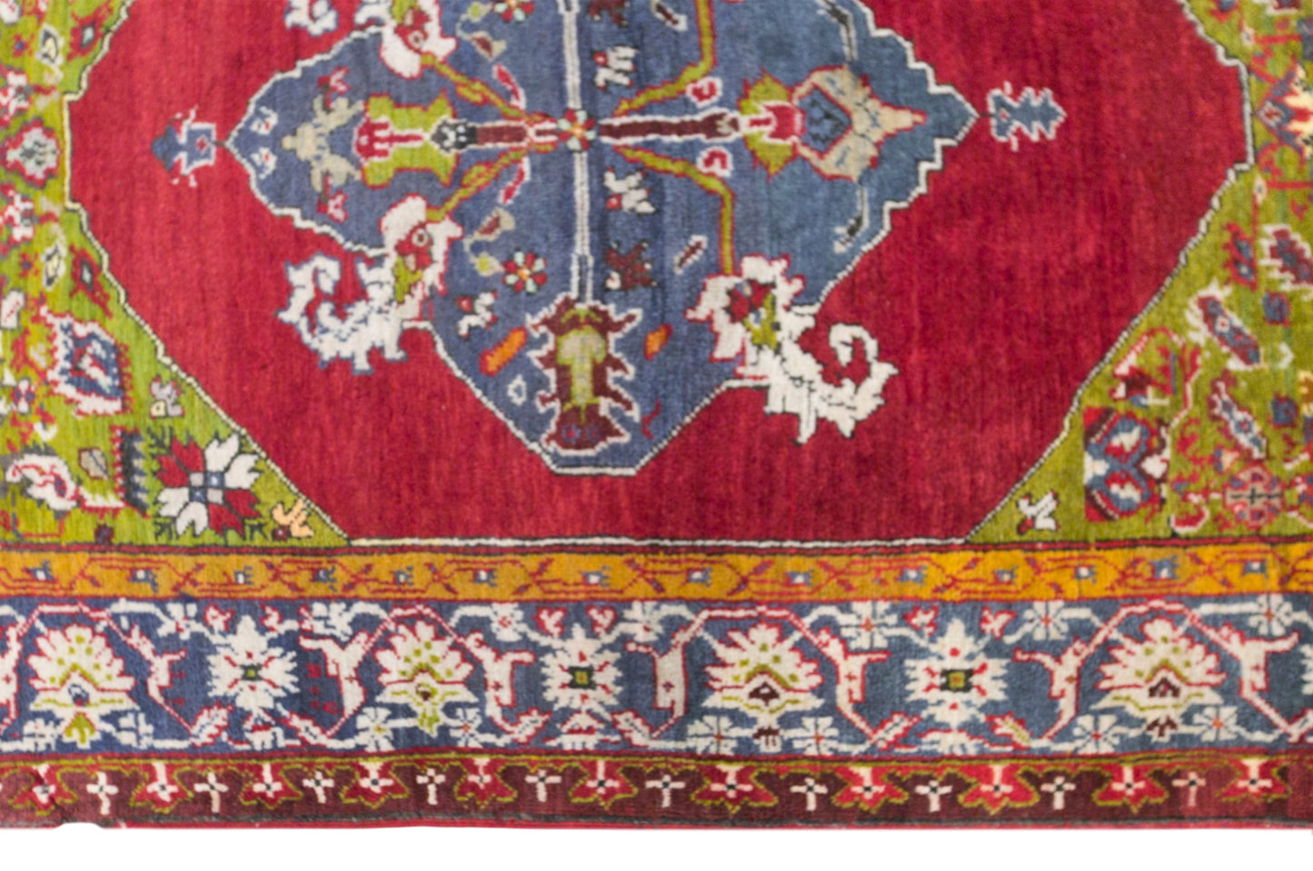 Vintage Konya Karapinar Rug, 130 × 200 cm / 4.3 x 6.6 ft Handmade Wool Rug