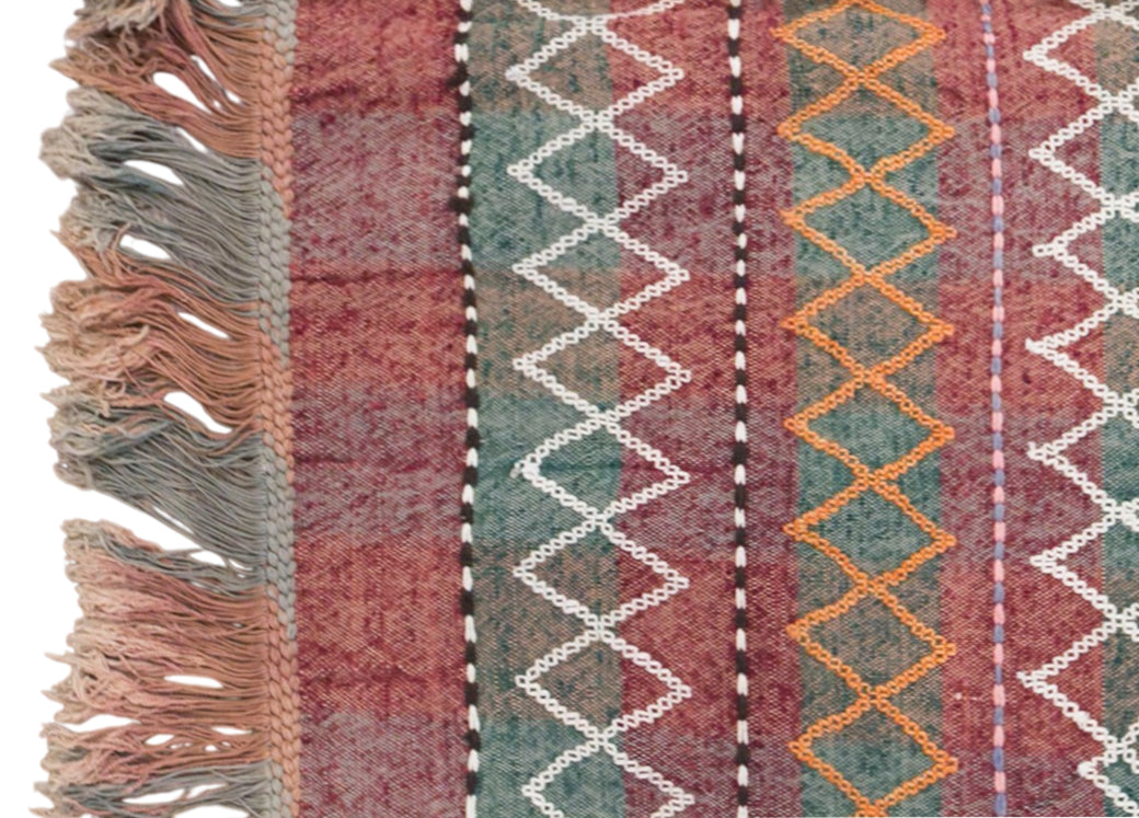 Vintage Caucasian Verneh Rug, 150 × 225 cm / 4.9 x 7.4 ft Rug, Handmade Wool Flatweave