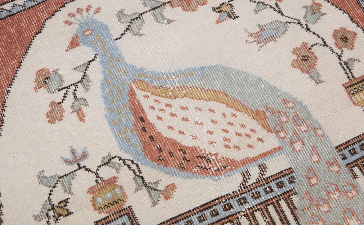 Prayer Rug 2.8 x 2.8 feet 85 x 86 cm