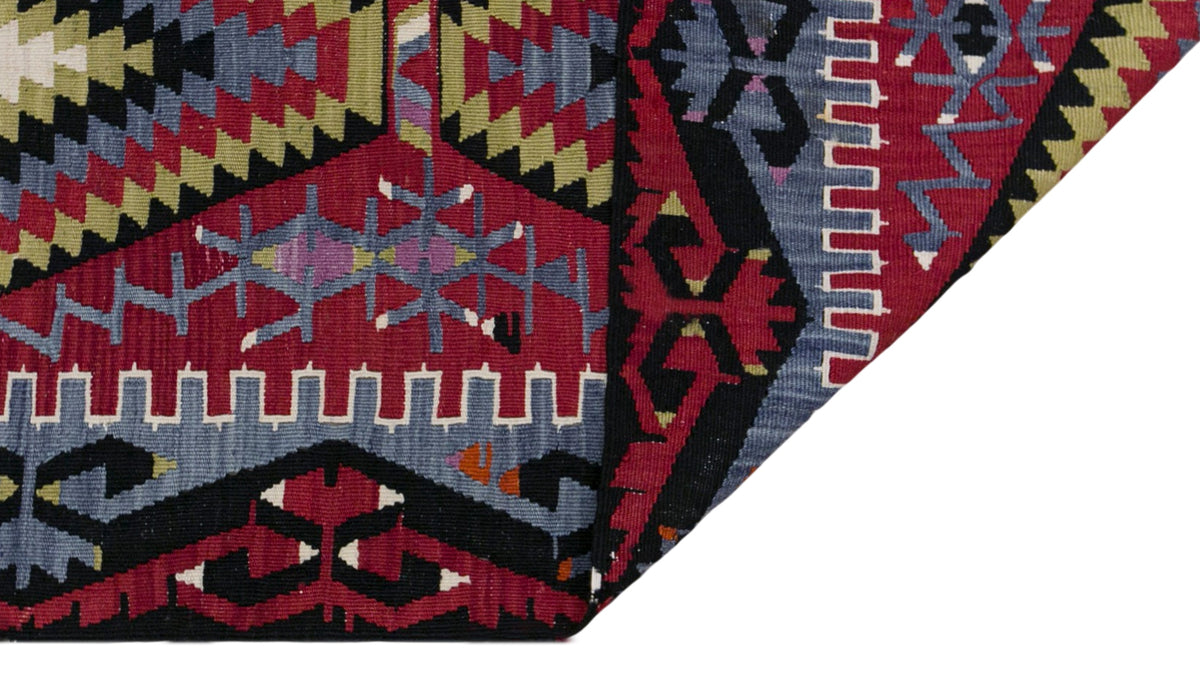 Vintage Oushak Kilim, 162 x 280 cm / 5.3 x 9.2 feet
