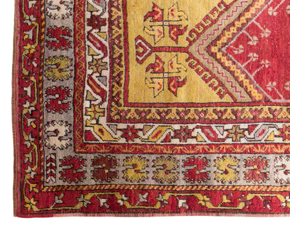 Vintage Konya Prayer Rug, 107 × 166 cm / 3.5 x 5.4 ft Handmade Wool Rug