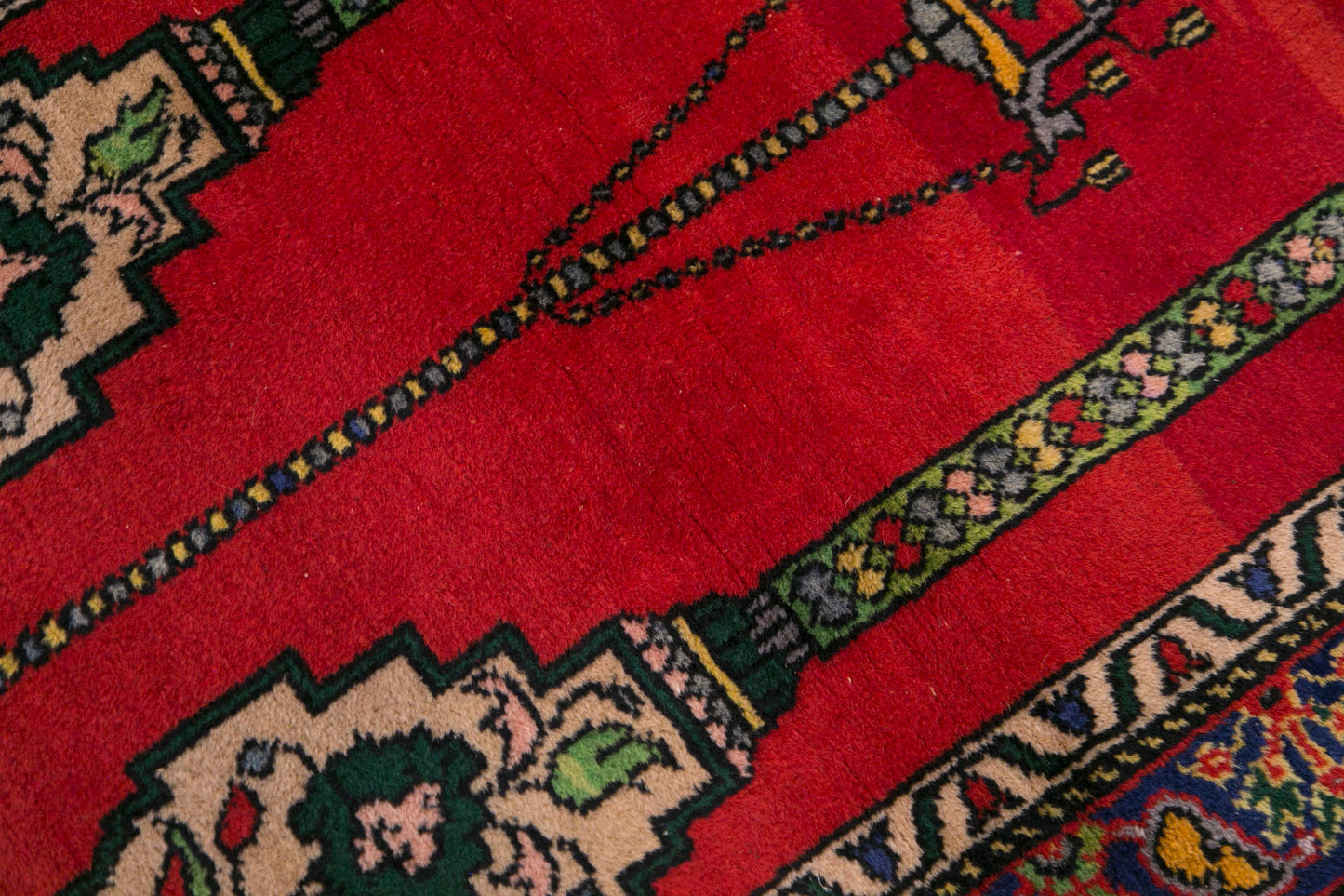 Prayer Rug 3.3 x 5.4 feet 102 x 165 cm