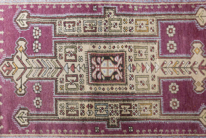 Vintage Kırşehir Rug, 106 × 221 cm / 3.5 x 7.3 ft Handmade Wool Rug