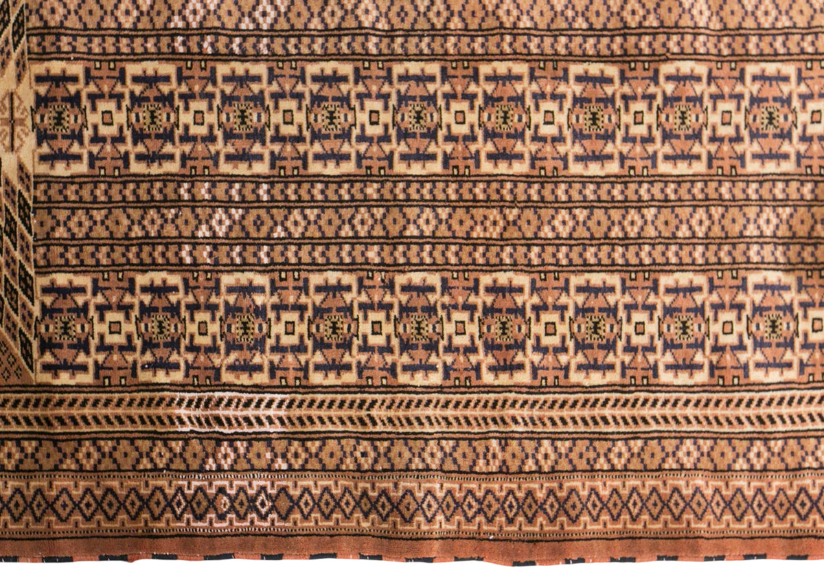 Vintage Turkmen Ersari Rug, 102 x 135 cm / 3.3 x 4.4 ft Handmade Wool Rug