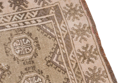 Prayer Rug 2.4 x 3.4 feet 72 x 105 cm