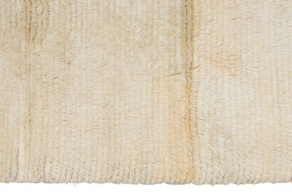 Vintage Karapınar Tulu, 140 x 221 cm / 4.6 x 7.3 feet