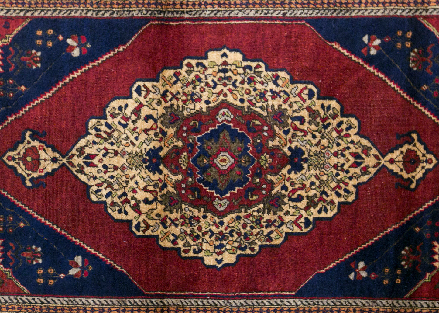 Vintage Taspinar Rug, 130 × 202 cm / 4.3 x 6.6 ft Handmade Wool Rug