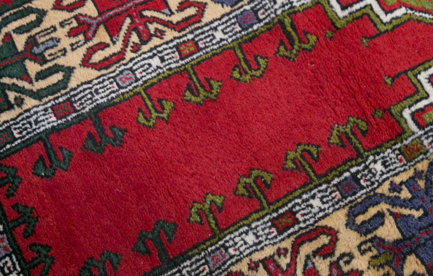 Prayer Rug 2.5 x 5 feet 75 x 152 cm