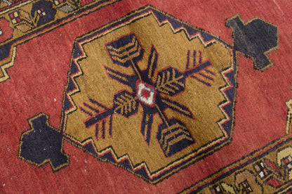Prayer Rug 2.8 x 4.4 feet 85 x 135 cm