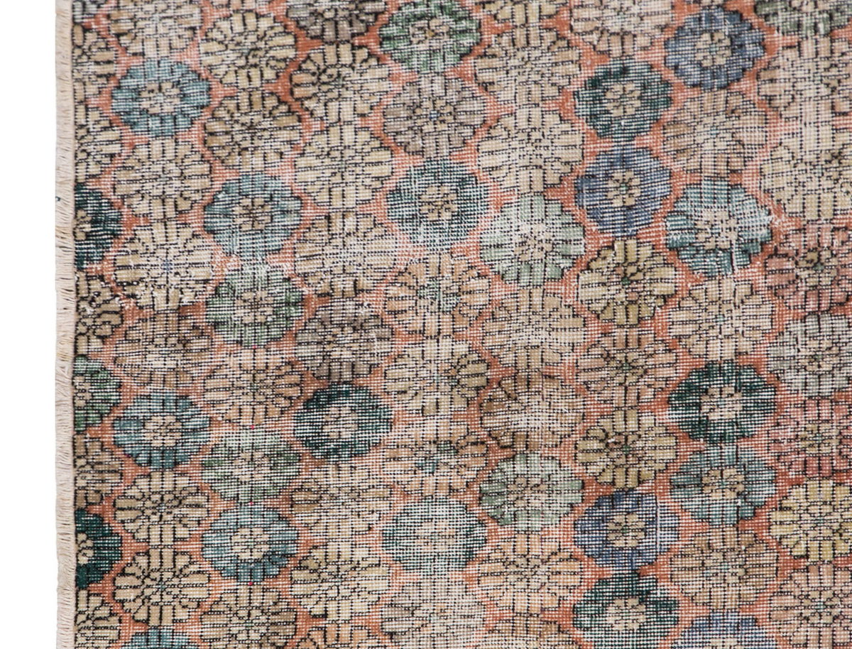 4'2" x 7'4" | 128x224 cm Hand-Spun Wool • Nomadic Anatolian Rug