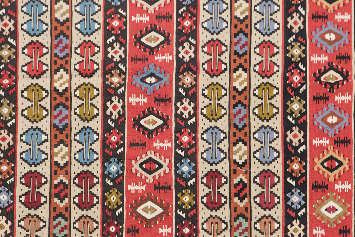 Antique Large Kilim, 170 x 260 cm / 5.6 x 8.5 feet