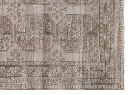Vintage Large Rug, 205 x 330 cm / 6.7 x 11 feet