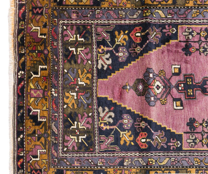 Vintage Yahyali Rug, 120 × 242 cm / 3.9 x 7.9 ft Handmade Wool Rug