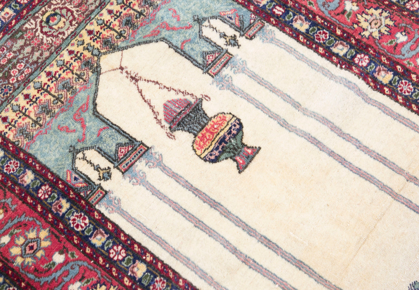 Prayer Rug 3 x 4.5 feet 90 x 136 cm