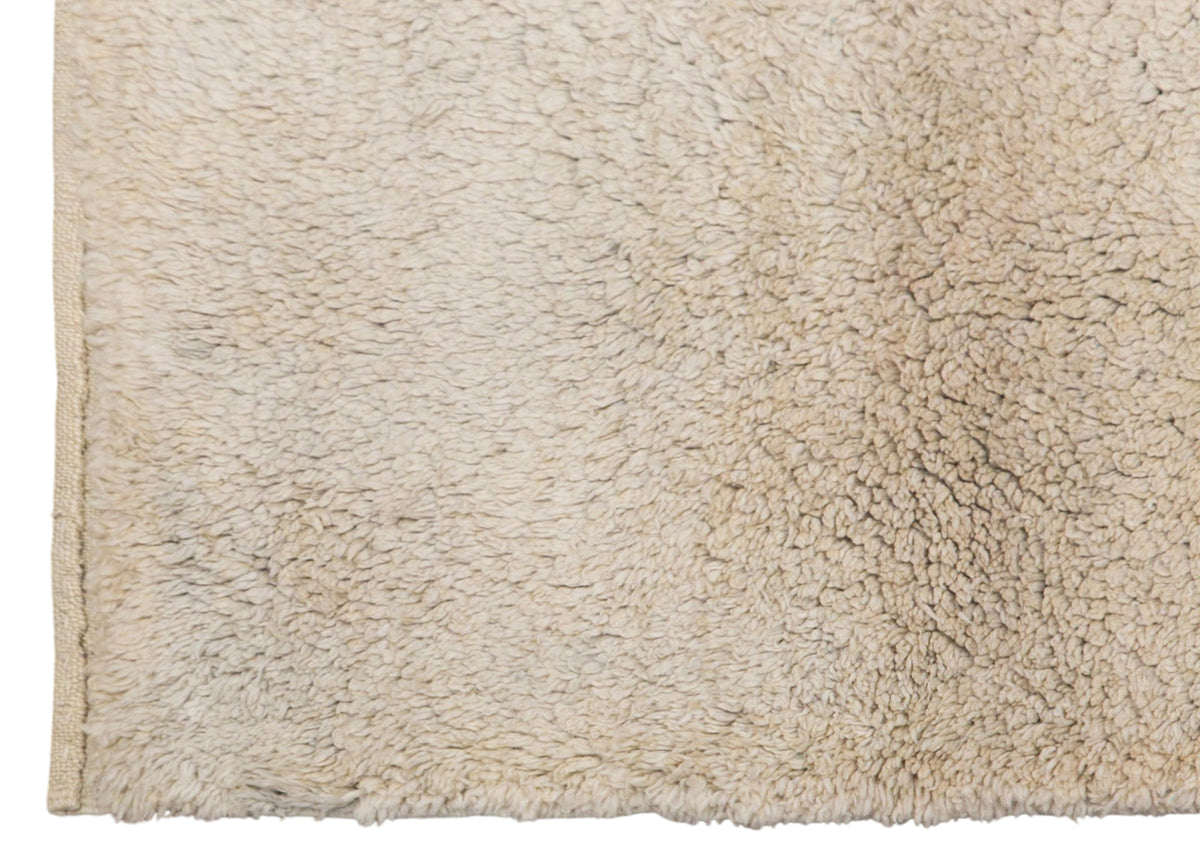 Vintage Karapınar Tulu, 140 x 220 cm / 4.6 x 7.2 feet
