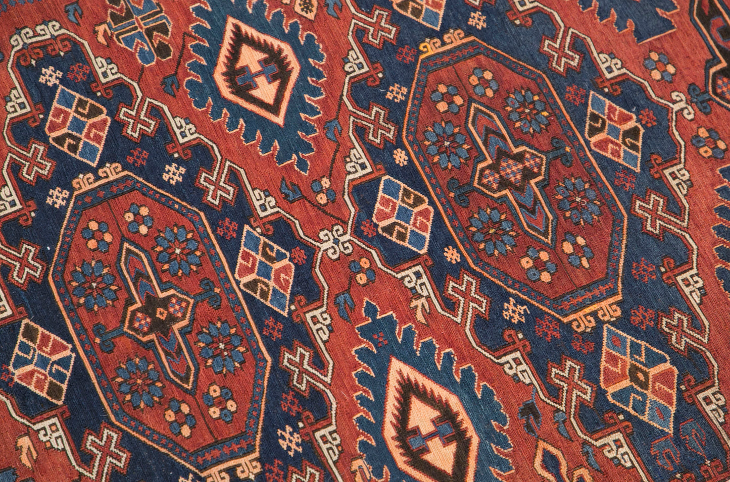 Vintage Turkish Area Rug, 4.4x5.7 ft, 135x175 cm