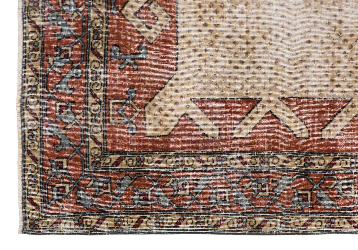 5'2" x 7'10" | 157 x 240 cm, Handwoven Turkish Rug, Bohemian & Traditional Design