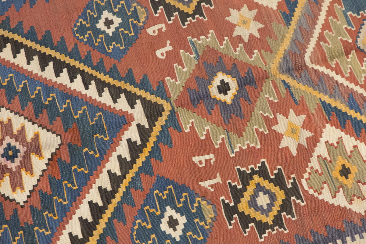 5 x 9.7 ft Kilim, Vintage Caucasian Kilim, Kazak Azerbaijan