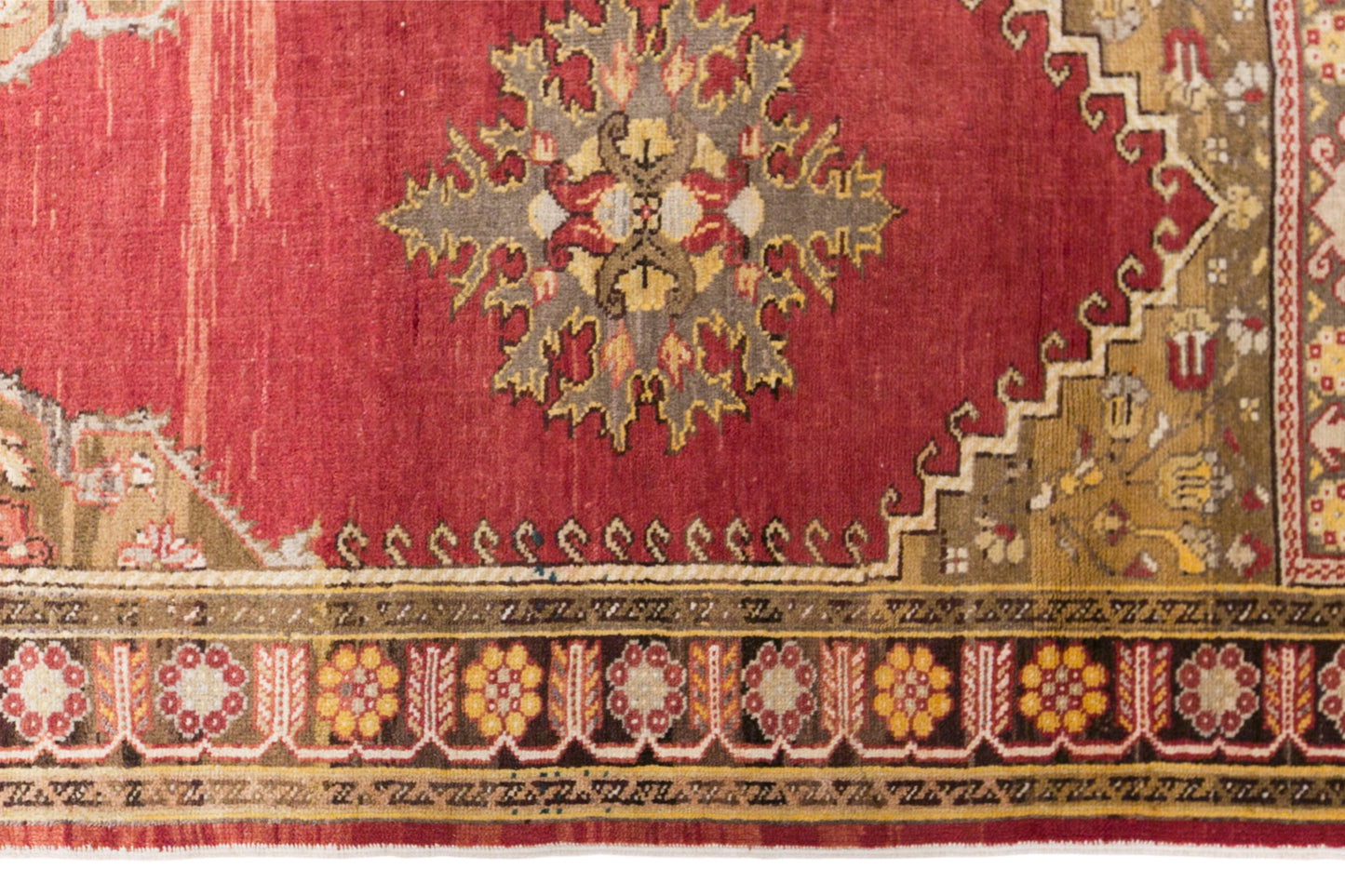 Vintage Konya Rug, 103 × 170 cm / 3.4 x 5.6 ft Handmade Wool Rug
