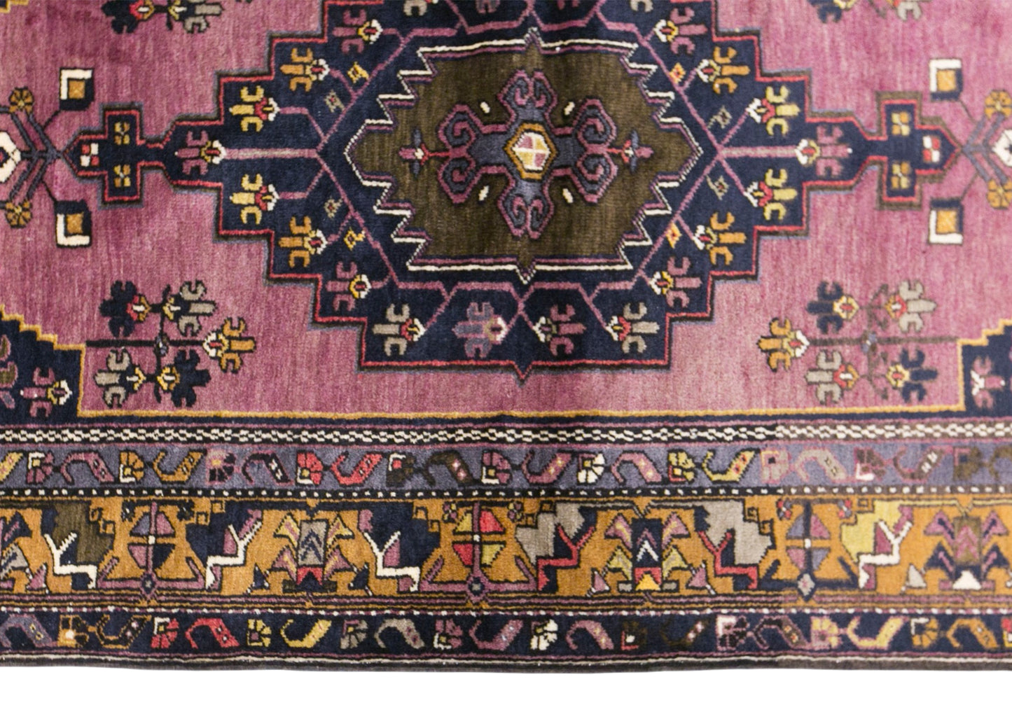 Vintage Yahyali Rug, 120 × 242 cm / 3.9 x 7.9 ft Handmade Wool Rug