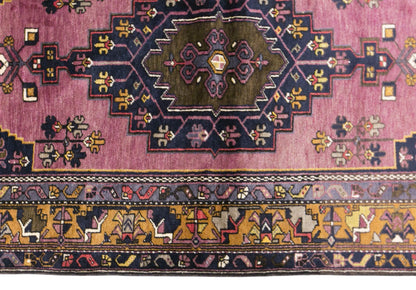 Vintage Yahyali Rug, 120 × 242 cm / 3.9 x 7.9 ft Handmade Wool Rug