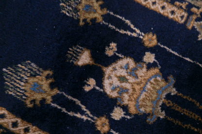Prayer Rug 2.7 x 4.8 feet 82 x 145 cm