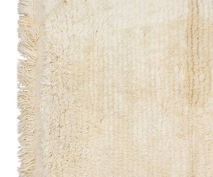 Vintage Karapınar Tulu, 140 x 221 cm / 4.6 x 7.3 feet
