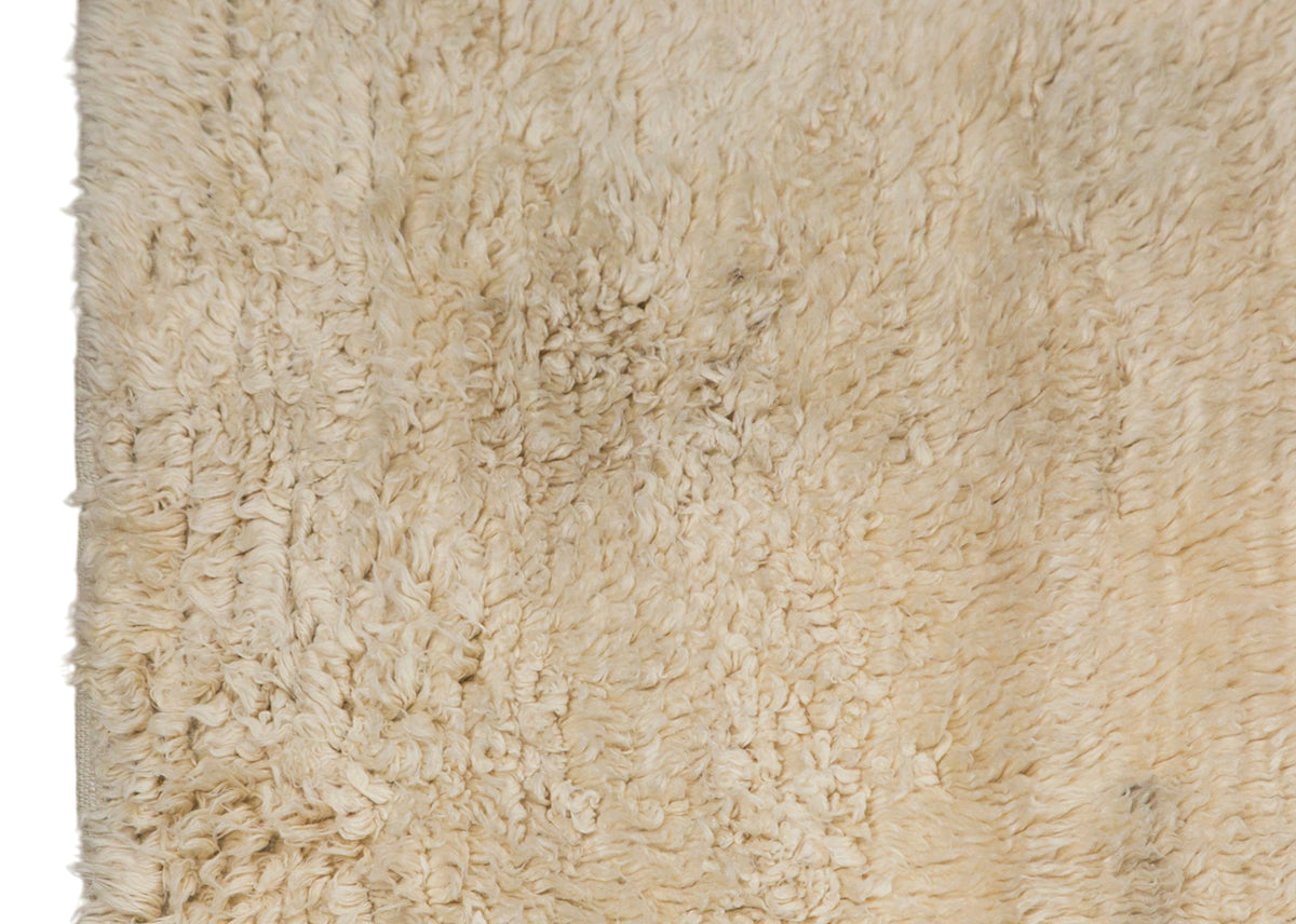 Vintage Karapınar Tulu, 142 x 245 cm / 4.7 x 8 feet