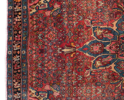 Vintage Turkish Small Rug, 112 x 163 cm / 3.7 x 5.3 feet