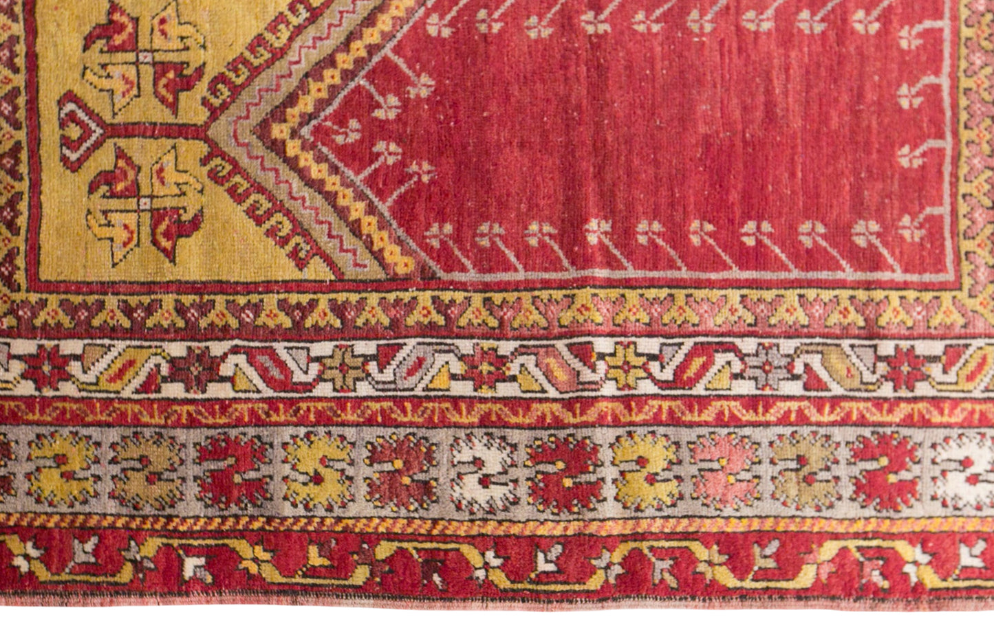 Vintage Konya Prayer Rug, 107 × 166 cm / 3.5 x 5.4 ft Handmade Wool Rug