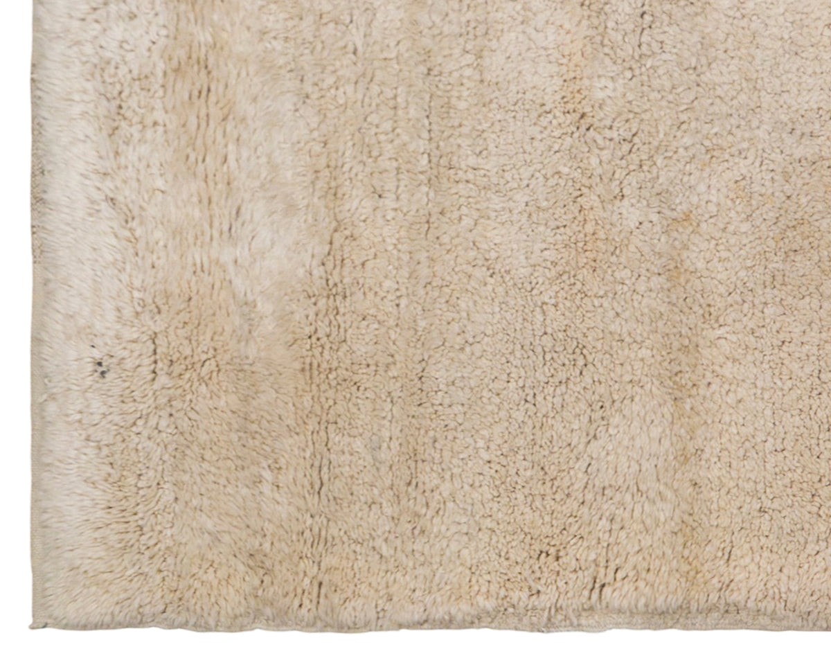 Vintage Karapınar Tulu, 150 x 216 cm / 4.9 x 7.1 feet