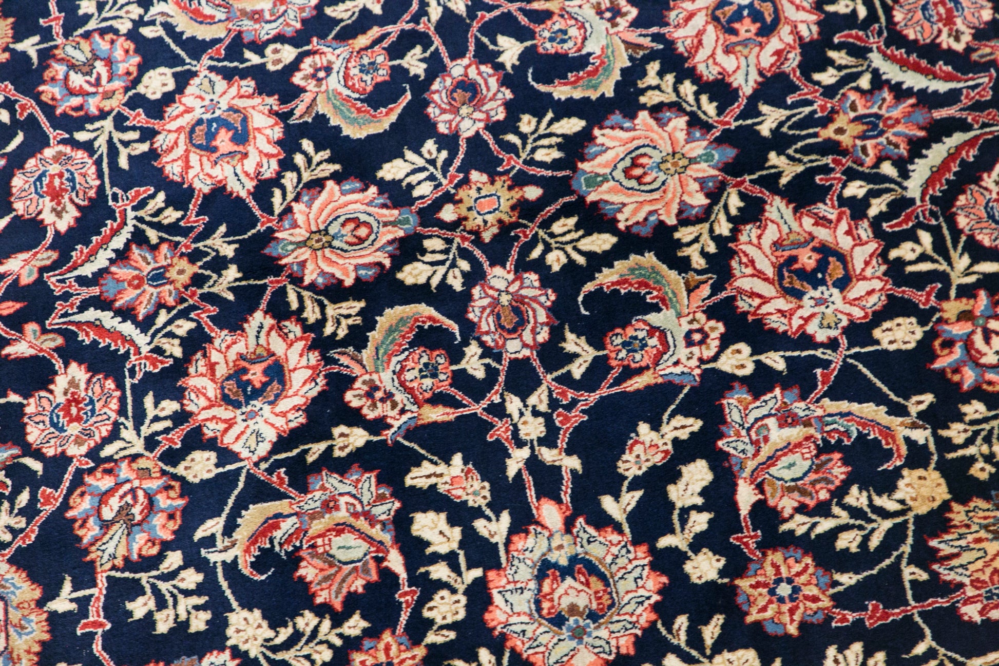 60+ Years Old Handmade Oushak Rug, 9'2" x 12'4" (280x375 cm)