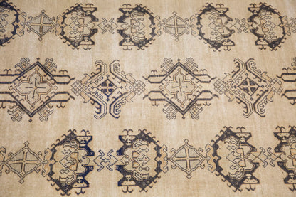 Turkish Rug, Vintage Area Rug,  205 x 270 cm / 6.7x8.9 feet