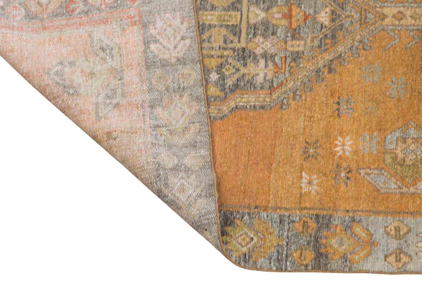 60+ Yrs Handwoven Wool Rug – 105 x 250 cm / 3.4 x 8.2 ft
