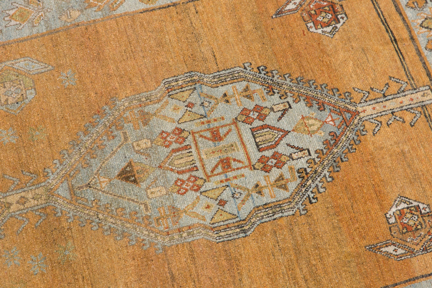 60+ Yrs Handwoven Wool Rug – 105 x 250 cm / 3.4 x 8.2 ft