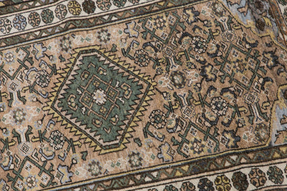 60+ Yrs Vintage Oushak Rug – 95 x 146 cm / 3.1 x 4.8 ft