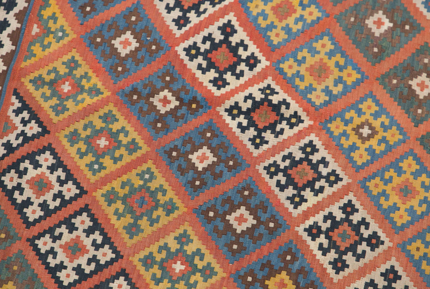 Antique Kilim Rug 4.8 x 8.4 feet 145 x 255 cm